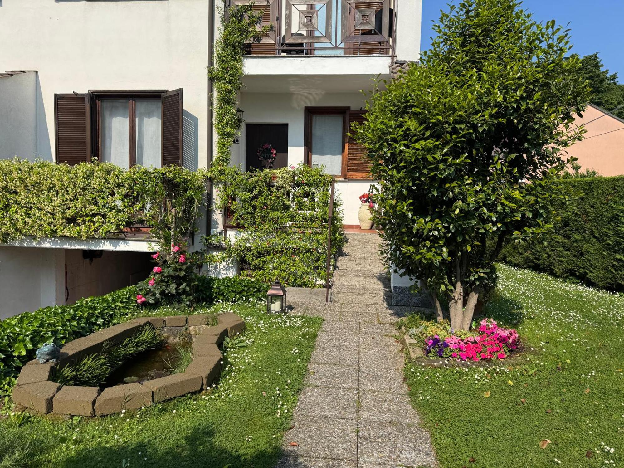 Rana B&B Орнаго Экстерьер фото